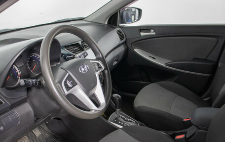 Hyundai Solaris II рестайлинг, 2011 год, 680 000 рублей, 10 фотография