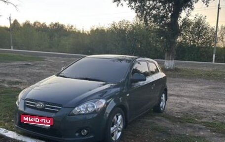 KIA cee'd I рестайлинг, 2009 год, 600 000 рублей, 6 фотография