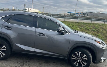 Lexus NX I, 2019 год, 3 500 000 рублей, 3 фотография