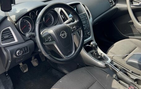 Opel Astra J, 2011 год, 600 000 рублей, 8 фотография