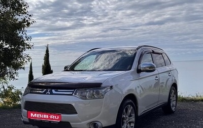 Mitsubishi Outlander III рестайлинг 3, 2012 год, 1 350 000 рублей, 1 фотография