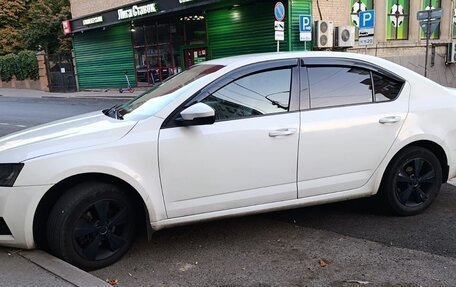 Skoda Octavia, 2018 год, 999 000 рублей, 2 фотография