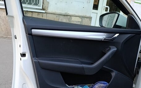 Skoda Octavia, 2018 год, 999 000 рублей, 7 фотография