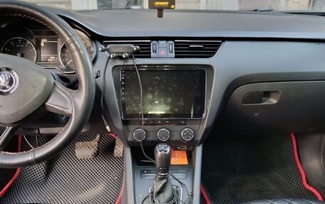Skoda Octavia, 2018 год, 999 000 рублей, 12 фотография