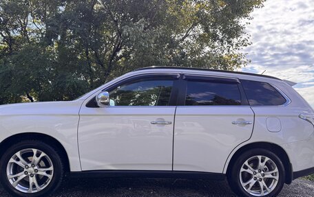 Mitsubishi Outlander III рестайлинг 3, 2012 год, 1 350 000 рублей, 3 фотография