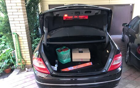 Mercedes-Benz C-Класс, 2010 год, 990 000 рублей, 8 фотография