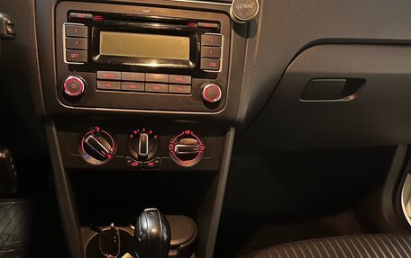 Volkswagen Polo VI (EU Market), 2011 год, 630 000 рублей, 8 фотография