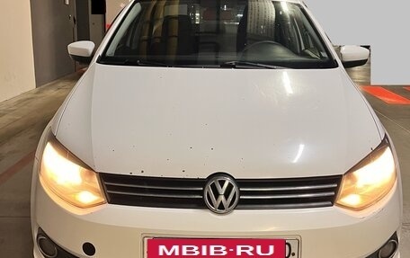 Volkswagen Polo VI (EU Market), 2011 год, 630 000 рублей, 2 фотография