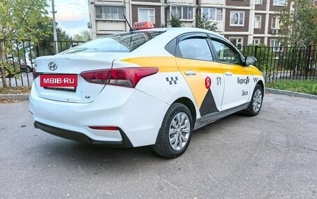 Hyundai Solaris II рестайлинг, 2019 год, 770 000 рублей, 4 фотография