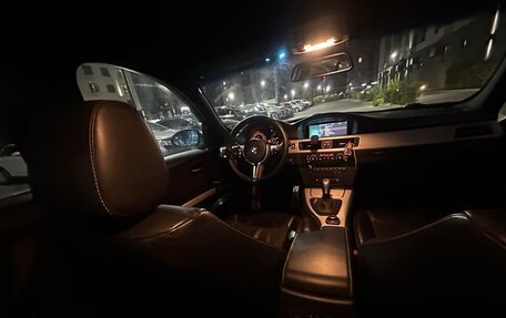BMW 3 серия, 2005 год, 900 000 рублей, 13 фотография