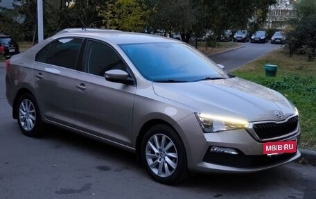 Skoda Rapid II, 2021 год, 1 940 000 рублей, 2 фотография