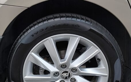 Skoda Rapid II, 2021 год, 1 940 000 рублей, 14 фотография