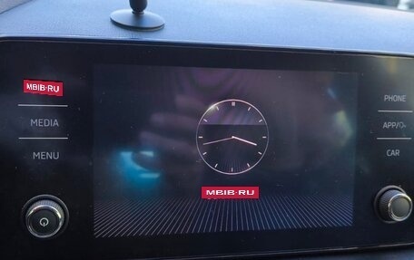 Skoda Rapid II, 2021 год, 1 940 000 рублей, 20 фотография