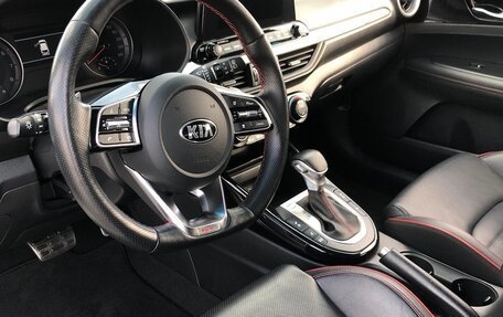 KIA K3, 2020 год, 2 090 000 рублей, 18 фотография