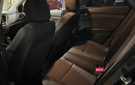 Hyundai Solaris II рестайлинг, 2018 год, 1 270 000 рублей, 7 фотография
