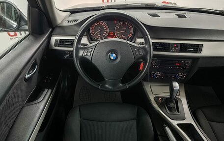 BMW 3 серия, 2011 год, 999 000 рублей, 11 фотография