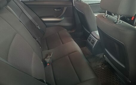 BMW 3 серия, 2011 год, 999 000 рублей, 19 фотография