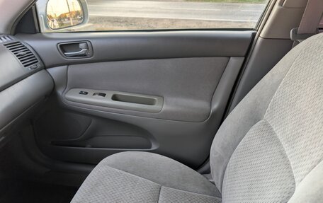 Toyota Camry V40, 2002 год, 900 000 рублей, 4 фотография