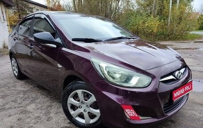 Hyundai Solaris II рестайлинг, 2011 год, 745 000 рублей, 1 фотография