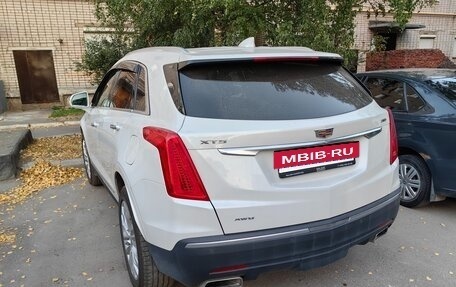 Cadillac XT5 I рестайлинг, 2016 год, 2 400 000 рублей, 2 фотография