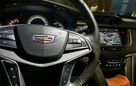 Cadillac XT5 I рестайлинг, 2016 год, 2 400 000 рублей, 12 фотография