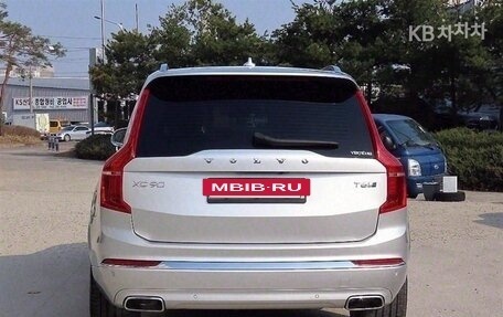 Volvo XC90 II рестайлинг, 2020 год, 3 845 000 рублей, 3 фотография