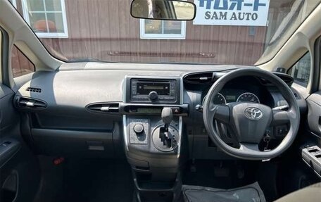 Toyota Wish II, 2012 год, 1 103 000 рублей, 11 фотография