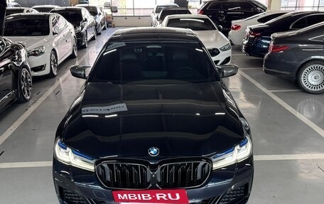 BMW 5 серия, 2021 год, 2 950 000 рублей, 3 фотография
