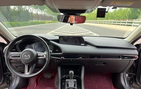 Mazda 3, 2021 год, 1 684 000 рублей, 10 фотография