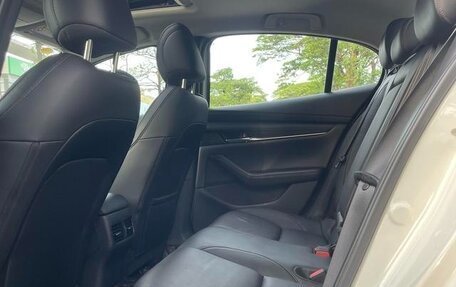 Mazda 3, 2021 год, 1 680 000 рублей, 16 фотография