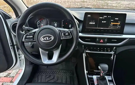 KIA K3, 2021 год, 1 400 000 рублей, 9 фотография