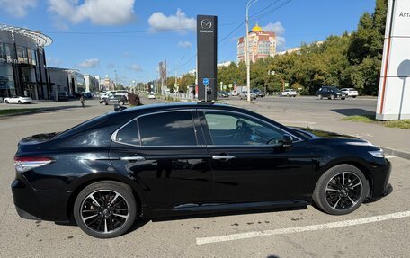 Toyota Camry, 2019 год, 2 700 000 рублей, 13 фотография
