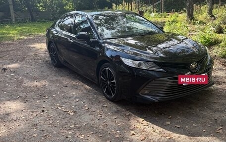 Toyota Camry, 2019 год, 2 700 000 рублей, 2 фотография