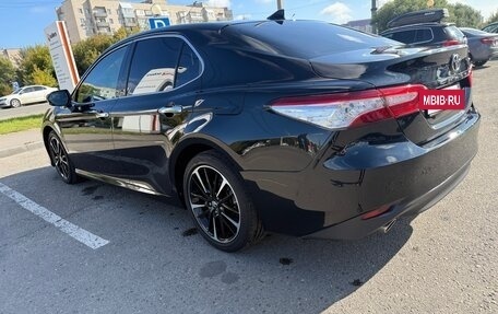 Toyota Camry, 2019 год, 2 700 000 рублей, 15 фотография