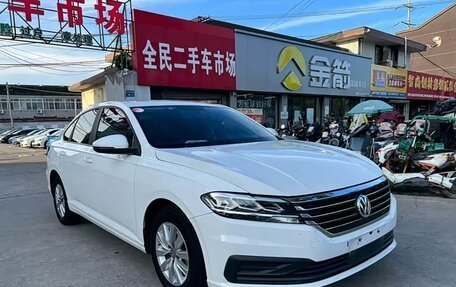 Volkswagen Lavida, 2023 год, 1 670 000 рублей, 3 фотография