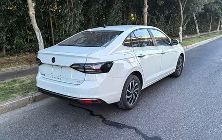 Volkswagen Lavida, 2023 год, 1 870 000 рублей, 7 фотография