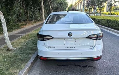 Volkswagen Lavida, 2023 год, 1 870 000 рублей, 8 фотография