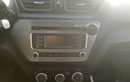 KIA Rio III рестайлинг, 2015 год, 926 000 рублей, 4 фотография