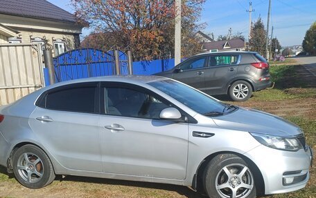 KIA Rio III рестайлинг, 2015 год, 926 000 рублей, 7 фотография