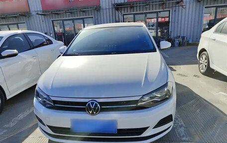 Volkswagen Polo, 2022 год, 1 300 000 рублей, 2 фотография