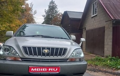 Toyota Harrier, 2000 год, 650 000 рублей, 1 фотография