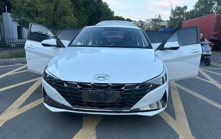Hyundai Elantra, 2022 год, 1 320 000 рублей, 1 фотография