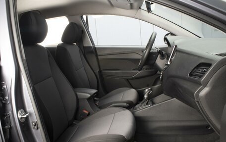 Hyundai Solaris II рестайлинг, 2021 год, 1 590 000 рублей, 8 фотография