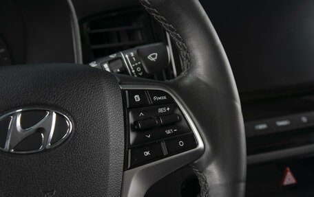 Hyundai Solaris II рестайлинг, 2021 год, 1 590 000 рублей, 18 фотография