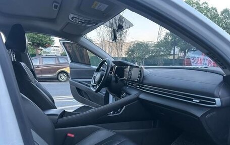 Hyundai Elantra, 2022 год, 1 320 000 рублей, 11 фотография