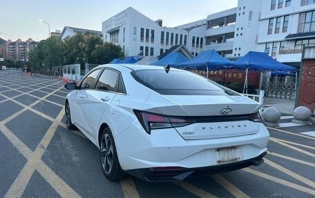 Hyundai Elantra, 2022 год, 1 320 000 рублей, 8 фотография