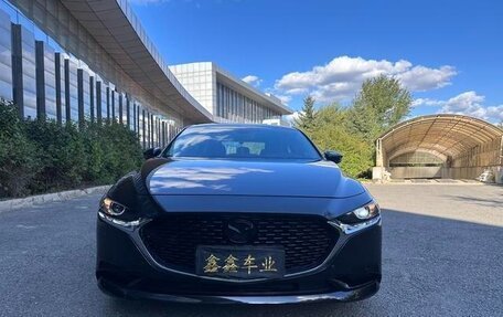 Mazda 3, 2021 год, 1 710 000 рублей, 2 фотография