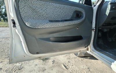 Daewoo Nexia I рестайлинг, 2001 год, 120 000 рублей, 1 фотография