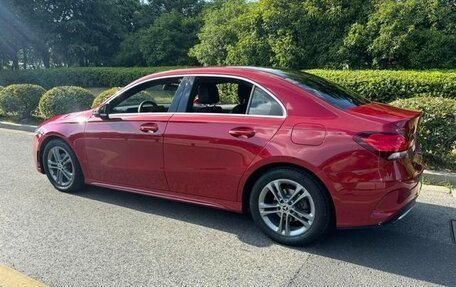 Mercedes-Benz A-Класс, 2021 год, 1 735 000 рублей, 4 фотография