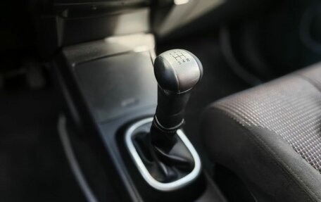 Nissan Tiida, 2012 год, 665 000 рублей, 17 фотография